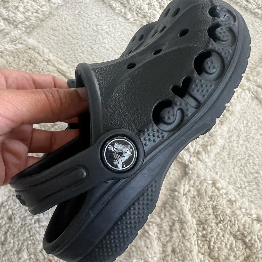 Kids Black Clogs - Picture 3 of 6
